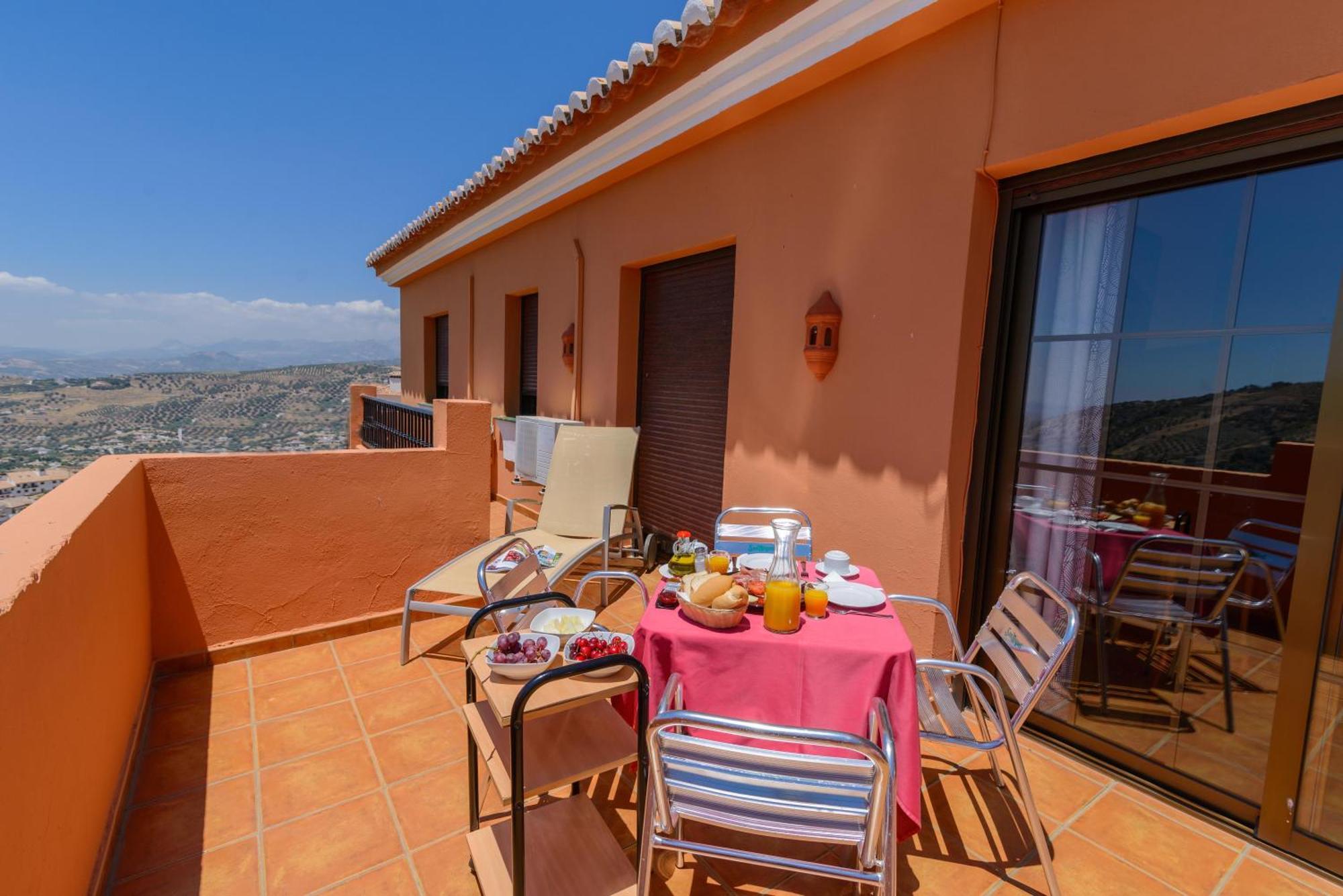 Hotel Rural Sierra Tejeda Alcaucin Bagian luar foto